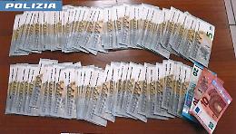 Truffava i commercianti tarantini con banconote da 5 euro, individuato e denunciato un 33enne