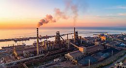 "L'ex Ilva? È già chiusa. Bisogna avere il coraggio di dirlo e salvare i lavoratori"