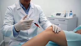 PRP in ortopedia: come il sangue può favorire la rigenerazione articolare