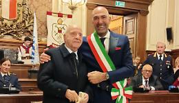 Il “Nicolino d’Oro” celebra l’impegno civile dei baresi. Le foto