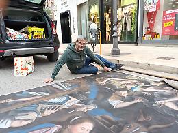 I madonnari accendono l&rsquo;attesa del Natale in via Di Palma. Le foto