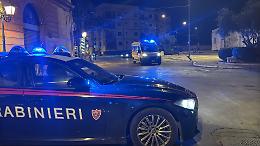 Un uomo ferito a coltellate, &egrave; grave in ospedale. Le foto