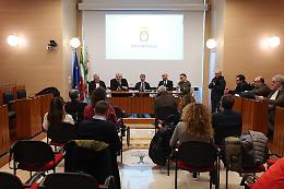 Acqua pubblica, svolta storica: i Comuni entrano nella governance di Aqp. Le foto