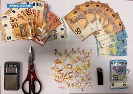 Spaccio di cocaina dalla propria abitazione, arrestato 40enne nel Salento