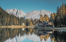 L&rsquo;Italia fa il pieno di turisti: la montagna conquista gli italiani tra sogni e rincari