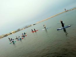 Epifania sul lungomare, le Befane arrivano dal mare e insegnano ai bambini il rispetto dell&rsquo;ambiente