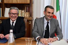 Caporalato e sfruttamento, firmato l'accordo per rafforzare controlli e tutele. Le foto