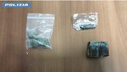 Droga nascosta in casa, 43enne arrestato dalla Polizia di Stato