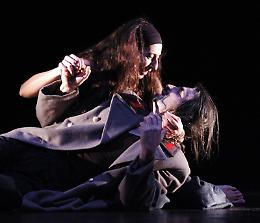 Grottaglie: a teatro per crescere insieme