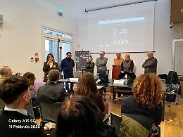 &ldquo;Gli dei non muoiono mai&rdquo;, cultura e territorio a confronto in biblioteca. Le foto