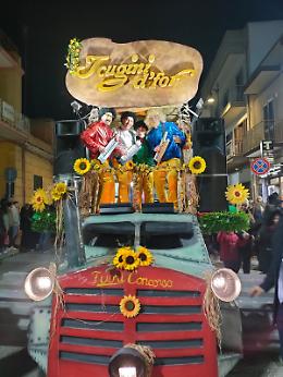 Massafra in festa, il Carnevale sfida il maltempo