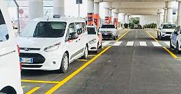 Aeroporto, pi&ugrave; spazio ai taxi: realizzati 70 nuovi stalli