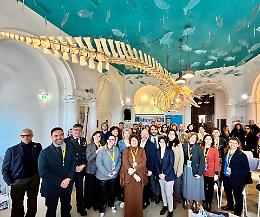 Taranto si apre al mondo delle crociere sostenibili. Le foto