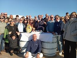 Auto storiche e tradizione: il Cjvas &ldquo;I Delfini&rdquo; inaugura l&rsquo;anno sociale a Lizzano. Le foto