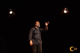 Oscar De Summa e l'ultimo saluto: un viaggio tra memoria e realt&agrave;