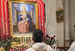 Ricorrono oggi i 450 anni della Madonna dei Miracoli. Le foto