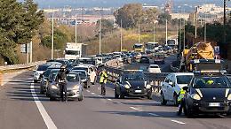 Tamponamento sul Ponte Punta Penna, traffico rallentato verso Taranto. Le foto