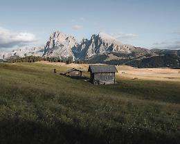 Soggiornare sull&rsquo;Alpe di Siusi in primavera, tra attivit&agrave; all&rsquo;aria aperta, eventi e wellness 