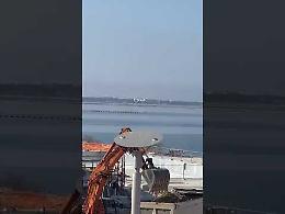 Crimonia inaugurale e di chiusura e nave per gli atleti: assegnati gli appalti. Il video della copertura dello Stadio del Nuoto