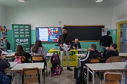 Studenti protagonisti nel segno di Mandela contro il razzismo. Le foto