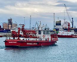 Ecoservizi assume 10 nuove unit&agrave; e cresce nonostante la crisi del porto. Le foto