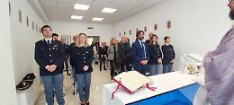 Messa di Precetto in Questura e uova pasquali ai poliziotti e alle famiglie assistite. Le foto