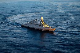 Nave Alpino torna a Taranto dopo 3 mesi: oltre 10.000 miglia e missione con la U.S. Navy