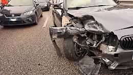 Incidente sul ponte Punta Penna, traffico in tilt sulla Statale 7. Le foto