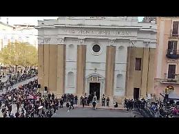 Cominciata la processione dei Sacri Misteri dalla Chiesa del Carmine. I video