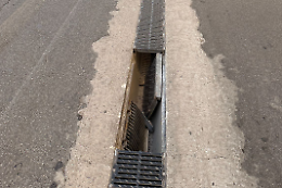 Buco sulla Ringhiera, evitato incidente all&rsquo;alba grazie a un cittadino. Le foto