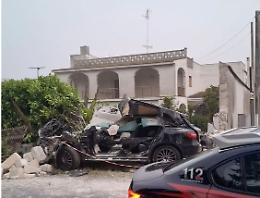 Tragedia nella notte, muore 21enne sulla Lecce-Arnesano. Era il figlio di un consigliere regionale