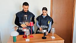 Design contraffatto, maxi sequestro della Finanza: coinvolte aziende anche in Puglia