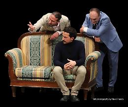 &ldquo;L&rsquo;oro di Taranto&rdquo; riporta in scena le ombre della citt&agrave;