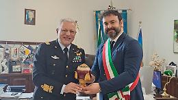 Il 16&deg; Stormo non si trasferisce. Incontro tra il Sindaco e il Capo di Stato Maggiore dell'Aeronautica. Le foto