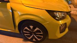 Travolta mentre scende dall&rsquo;auto, 83enne in prognosi riservata