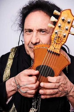Enzo Avitabile porta a Taranto Tammurriata nova quartet