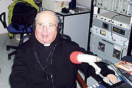 La scomparsa di don Domenico, fondatore di Radio Puglia Stereo