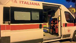 Ritrovato morto in un’auto un 43enne: il corpo crivellato da colpi di pistola