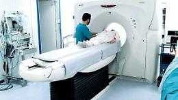 Radiologia, esami serali e nel weekend per ridurre le liste d’attesa. "Il personale è d'accordo"
