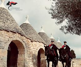 A Martina Franca pattuglie di carabinieri a cavallo