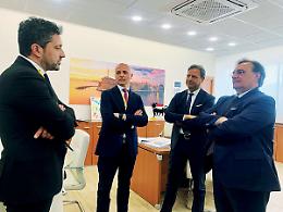 Sopralluogo di Pagliaro e Scalera alla raffineria Eni di Taranto