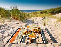 Caro-lido: sulle spiagge pugliesi torna il pranzo al sacco