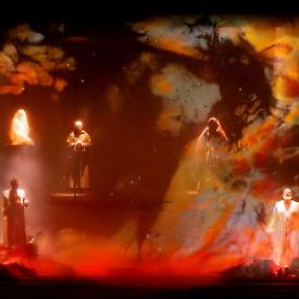 Teatro Team di Bari: tra fiamme e gloria, l&rsquo;universalit&agrave; di Dante si fa musical