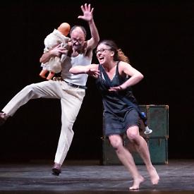 L'ode all'amore di Emma Dante sbarca a Taranto: "Il tango delle capinere"