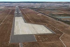 Aeroporto Arlotta, tensione in V Commissione: cresce l'attesa sul futuro dei voli civili