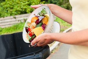 Avanzi delle feste, la sfida anti spreco parte dalla cucina