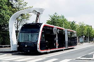 Cantieri Brt, scoppia la protesta degli esercenti: "Fermate tutto subito"