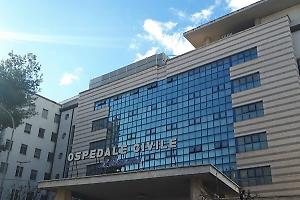 Sedicenne investito in centro: è in coma all’ospedale Bonomo