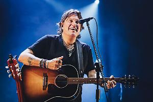 L’eredità di Faber: Cristiano De André torna in tour. A Bari la tappa pugliese