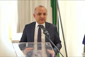 Forza Italia, esplode lo scontro interno: i consiglieri regionali chiedono il commissariamento